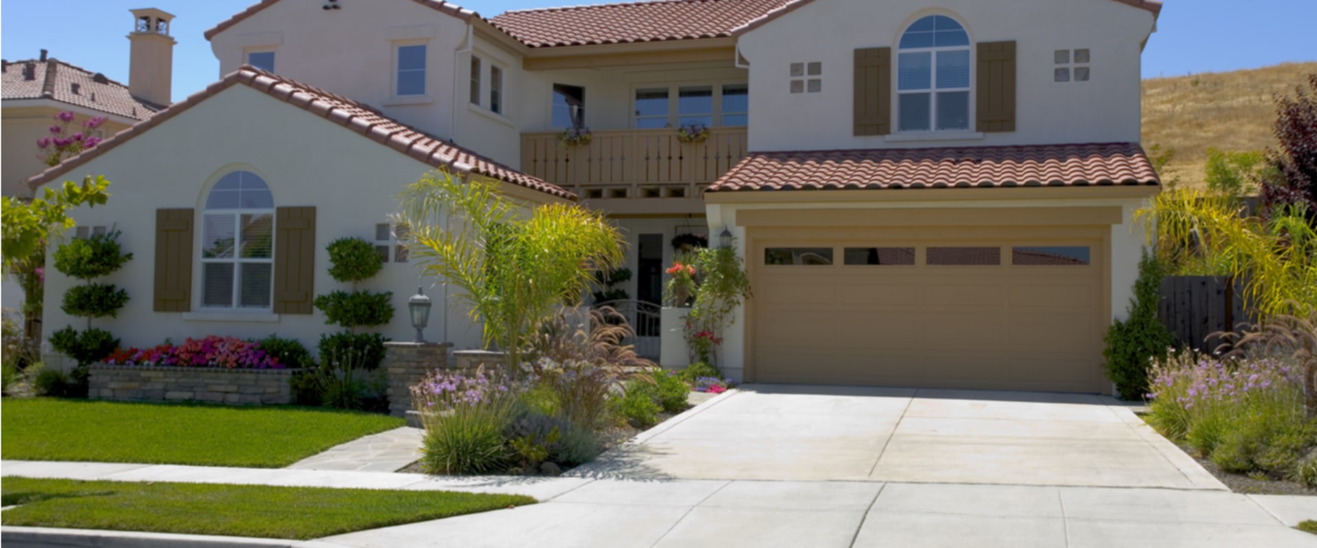 Does list price mean the same as sales price or closing price?